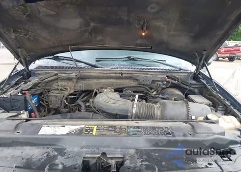 2002 Ford F-150 Lariat/Xlt из США, поврежденный, VIN 1FTRW08L82KB51549